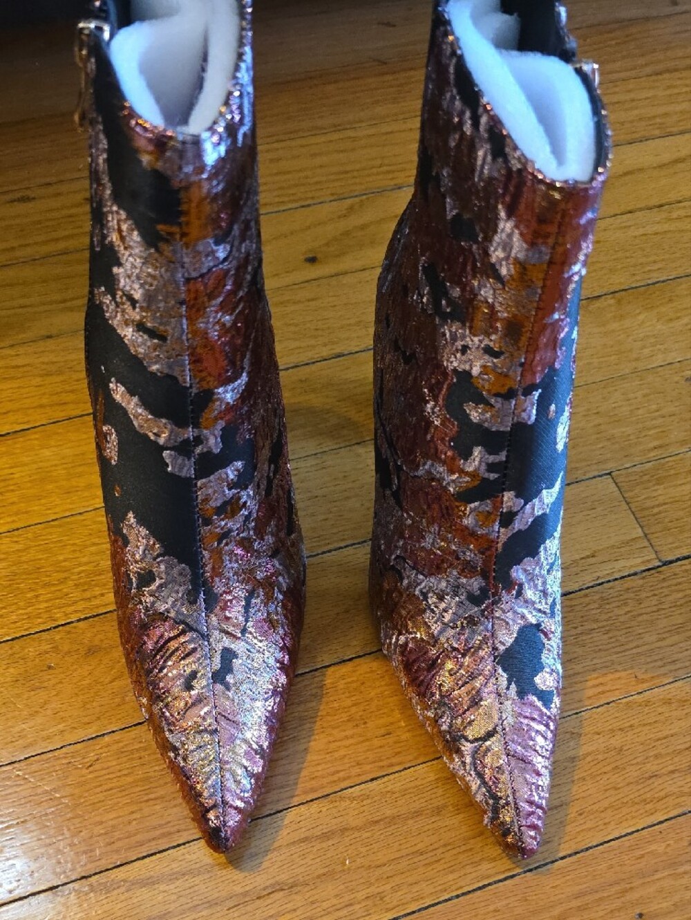 Akira Metallic Pink Brocade Pointed Toe Ankle Boots - Picture 2 of 6